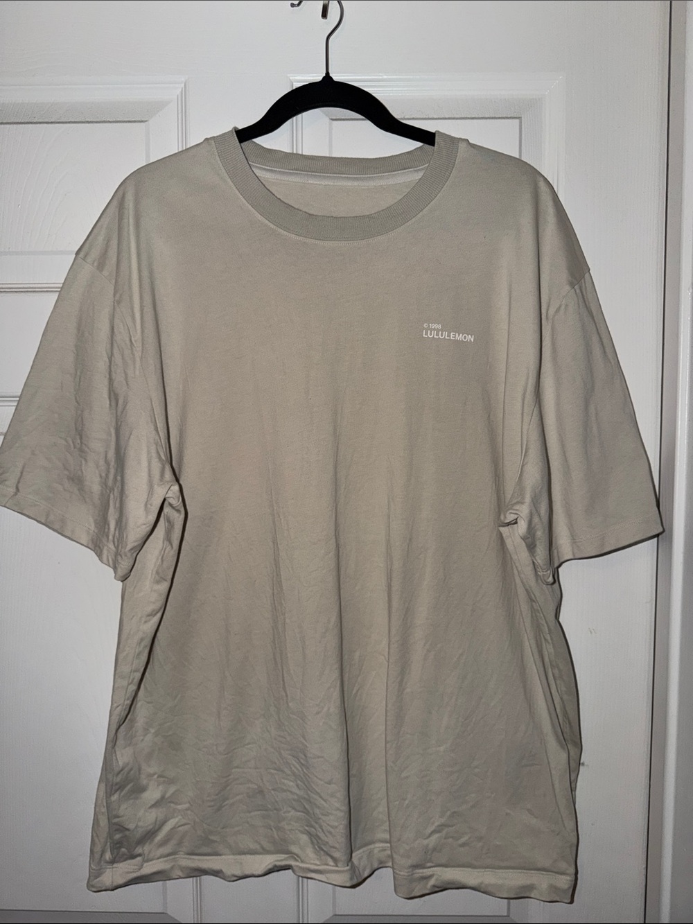 lululemon athletica Men's Short-Sleeve Crew Tee — Light Beige